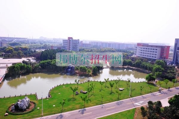 江蘇經(jīng)貿職業(yè)技術學院網(wǎng)站網(wǎng)址