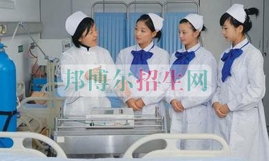 中?？谇会t(yī)學(xué)考大專