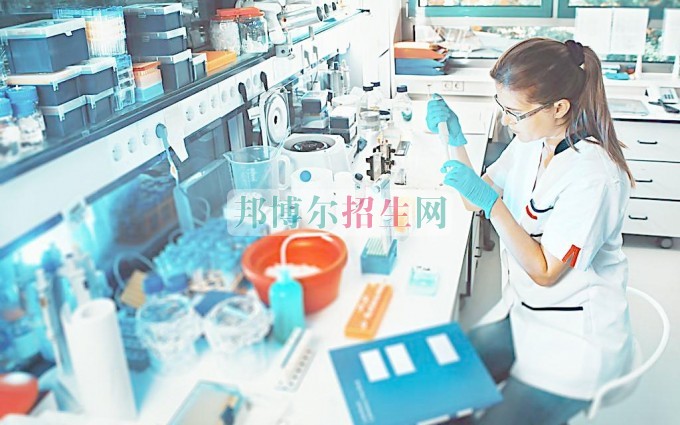 女生適合醫(yī)學(xué)檢驗(yàn)專(zhuān)業(yè)嗎