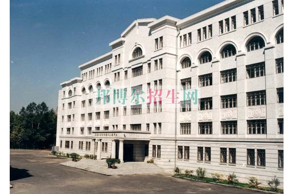 移動通信技術(shù)學校哪個好