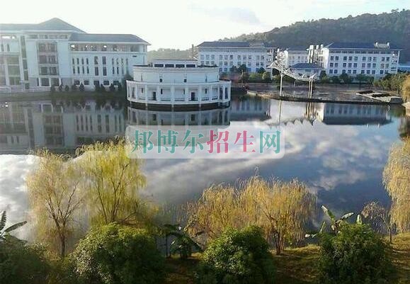 中?？祻?fù)治療可以考大專嗎