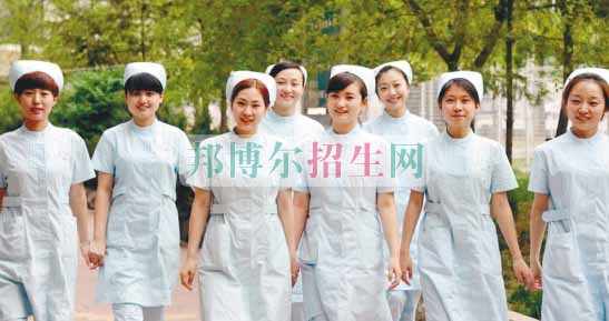 成都設(shè)有高級護理的公辦大專學校