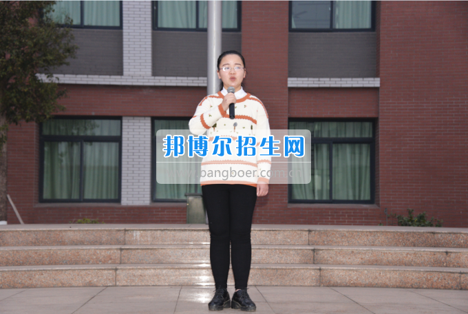 川南幼兒師范高等?？茖W(xué)校舉行新學(xué)期 “開(kāi)學(xué)第一課”活動(dòng)