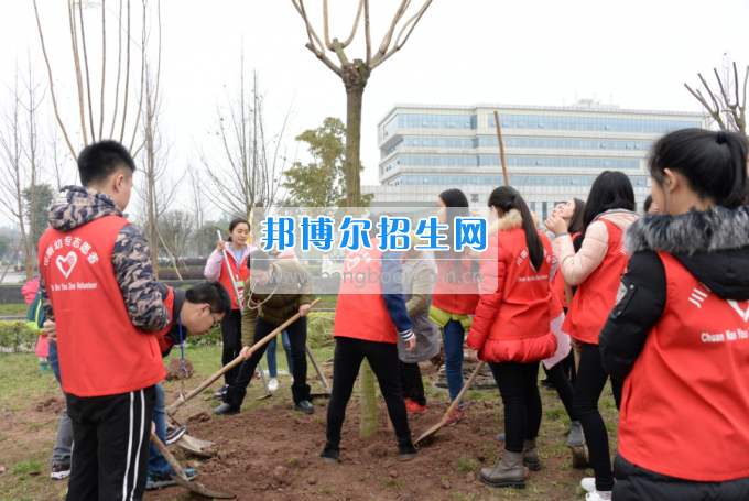 川南幼兒師范高等?？茖W校學前教育二系黨日活動