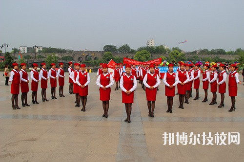 成都新運職業(yè)學(xué)校2020年報名條件、招生要求、招生對象