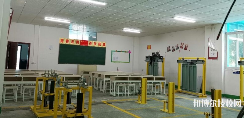 貴陽航洋動漫職業(yè)學(xué)校2020年學(xué)費(fèi)、收費(fèi)多少