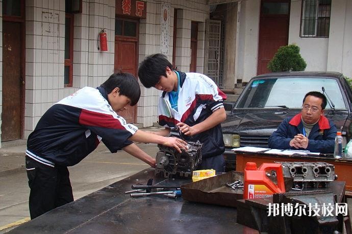 石阡中等職業(yè)學(xué)校怎么樣、好不好