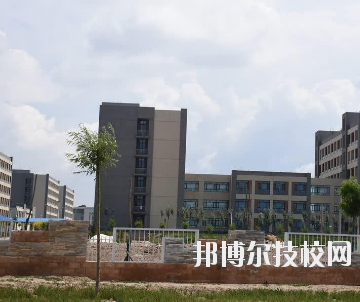 甘肅省財(cái)貿(mào)學(xué)校2020年報(bào)名條件、招生要求、招生對(duì)象