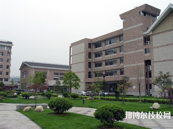 浙江藝術(shù)職業(yè)學(xué)院怎么樣、好不好