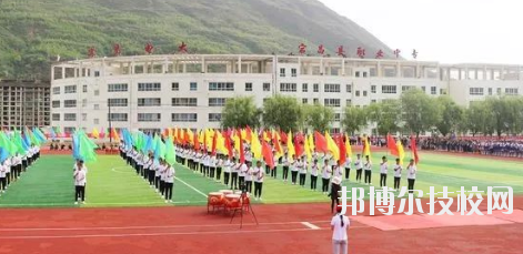 宕昌職業(yè)中等專(zhuān)業(yè)學(xué)校2020年報(bào)名條件、招生要求、招生對(duì)象