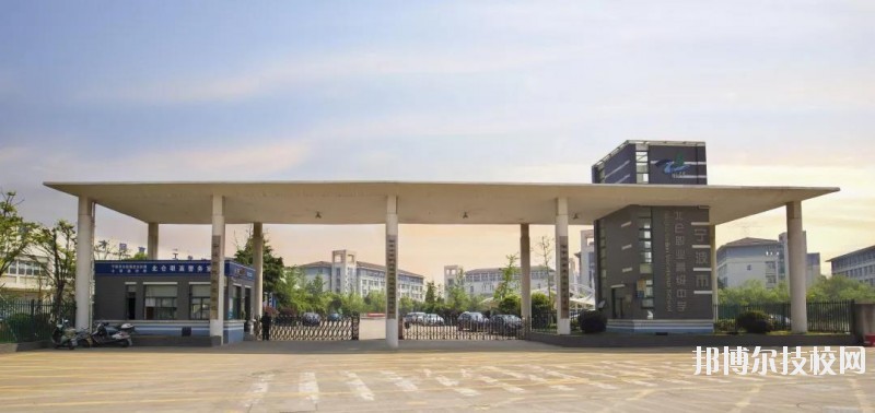北侖職業(yè)高級中學(xué)怎么樣、好不好