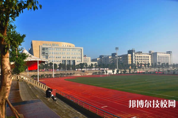 廣州從化高級(jí)技工學(xué)校2020年報(bào)名條件、招生要求、招生對(duì)象