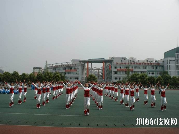 成都實(shí)驗(yàn)商貿(mào)管理學(xué)校2020年報(bào)名條件、招生要求、招生對(duì)象
