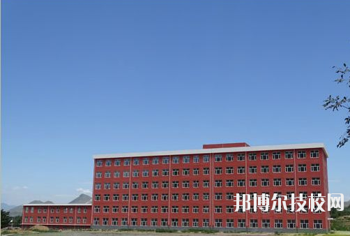 重慶工藝美術(shù)學(xué)校2020年報(bào)名條件、招生要求、招生對(duì)象