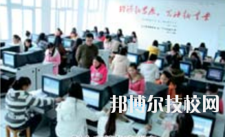 重慶萬(wàn)州第一職業(yè)高級(jí)中學(xué)怎么樣、好不好