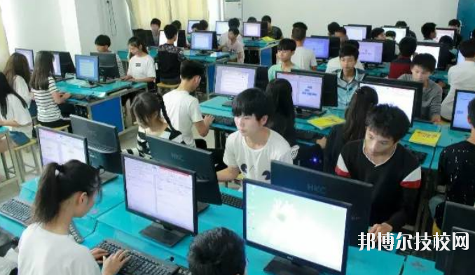 信豐中等專業(yè)學(xué)校怎么樣、好不好