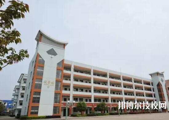 義烏城鎮(zhèn)職業(yè)技術(shù)學(xué)校2020年報(bào)名條件、招生要求、招生對象