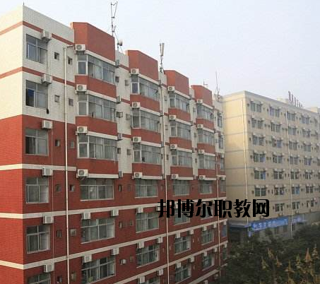 重慶機電工業(yè)學校2020年報名條件、招生要求、招生對象