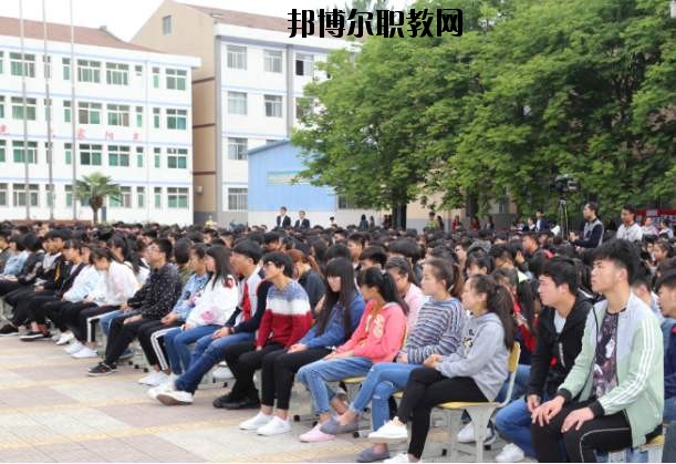 眉縣職業(yè)教育中心2020年報(bào)名條件、招生要求、招生對(duì)象 