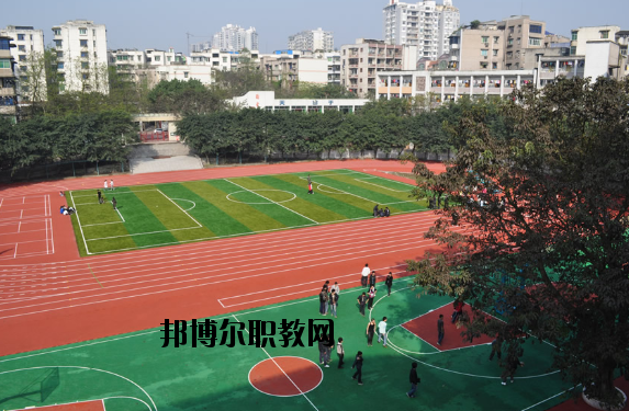 重慶合川職業(yè)教育中心2020年報(bào)名條件、招生要求、招生對(duì)象