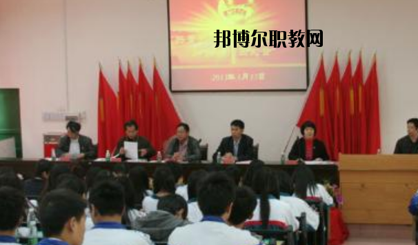 廣東工業(yè)高級(jí)技工學(xué)校怎么樣、好不好