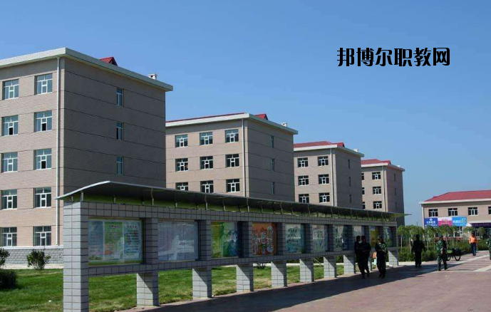 新鄉(xiāng)相魁中等專業(yè)學校2021年報名條件、招生要求、招生對象