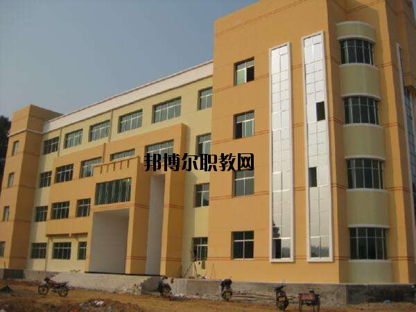 上猶職業(yè)中等專業(yè)學(xué)校2020年報(bào)名條件、招生要求、招生對(duì)象