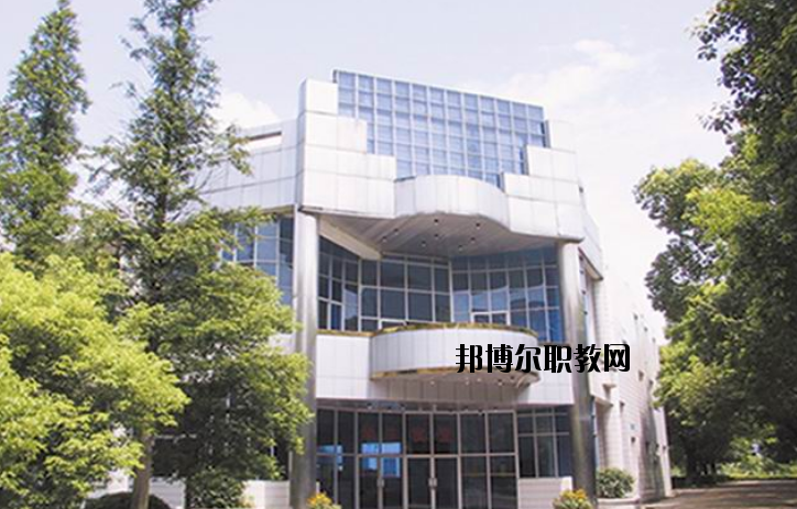 江西民政學(xué)校2020年報(bào)名條件、招生要求、招生對象