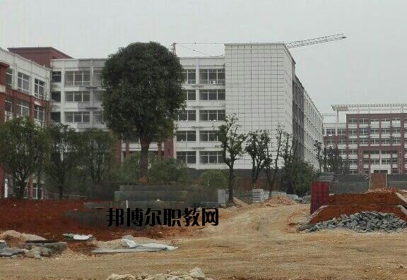 松桃苗族自治中等職業(yè)學(xué)校2020年報(bào)名條件、招生要求、招生對(duì)象