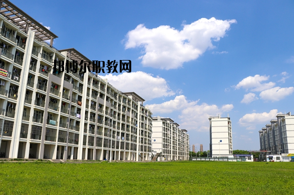 南京師范大學(xué)泰州學(xué)院2020年報名條件、招生要求、招生對象