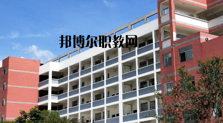 玉林華港中等職業(yè)技術(shù)學校2020年報名條件、招生要求、招生對象 