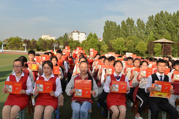 江蘇省賈汪中等專業(yè)學(xué)校怎么樣、好不好