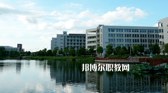 安徽銅陵技師學院2021年報名條件、招生要求、招生對象