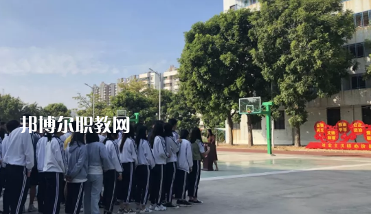 汕頭光明理工職業(yè)技術(shù)學(xué)校2021年報(bào)名條件、招生要求、招生對(duì)象