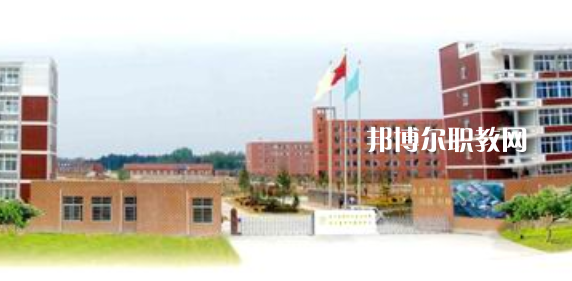 安慶市宜城科技學(xué)校怎么樣、好不好