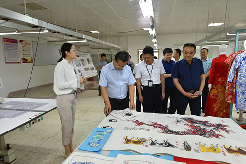 江蘇省連云港工貿(mào)高等職業(yè)技術學校2021年報名條件、招生要求、招生對象