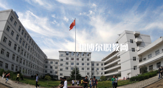 桐城中華職業(yè)學(xué)校2021年報(bào)名條件、招生要求、招生對象