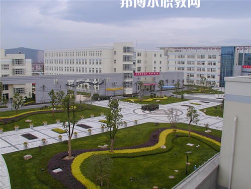 西昌現(xiàn)代職業(yè)技術(shù)學(xué)校2021年報(bào)名條件、招生要求