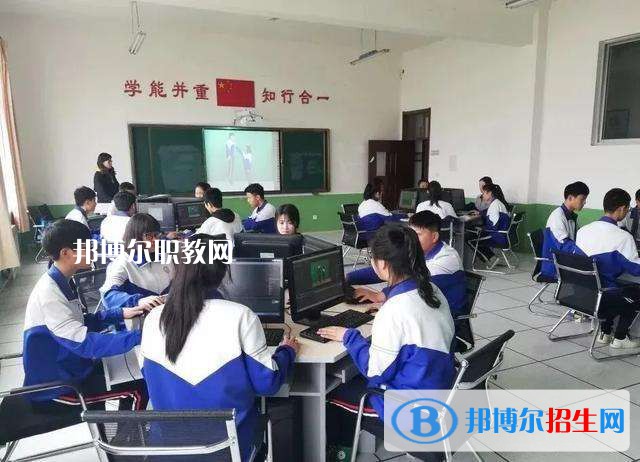 獲嘉縣職業(yè)中等專業(yè)學(xué)校2021年報(bào)名條件、招生要求、招生對(duì)象