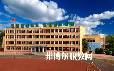 大理農(nóng)業(yè)學(xué)校2021年招生辦聯(lián)系電話(huà)