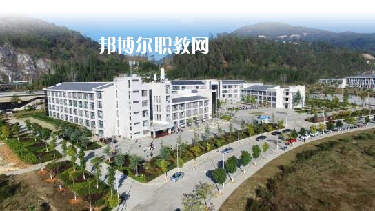 臨滄財貿(mào)學(xué)校怎么樣、好不好