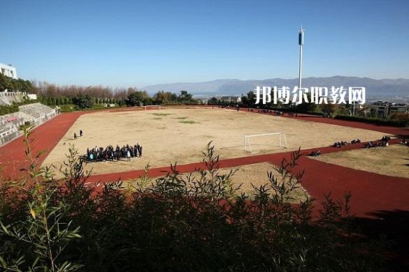 大理州財(cái)貿(mào)學(xué)校怎么樣、好不好