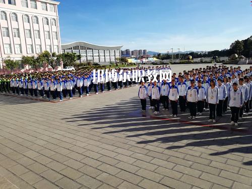 玉溪工業(yè)財貿(mào)學(xué)校2021年報名條件、招生要求、招生對象