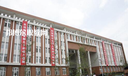四川省什邡市職業(yè)中專(zhuān)學(xué)校2021年招生辦聯(lián)系電話(huà)