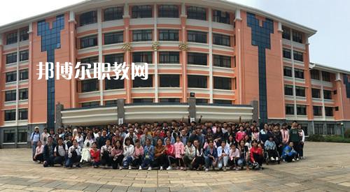云南民族中等專業(yè)學校2021年報名條件、招生要求、招生對象