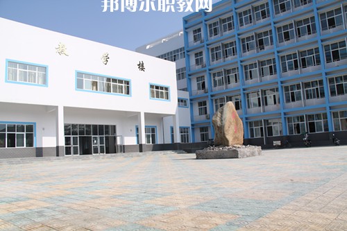 秦皇島市崇德中等職業(yè)學校2022年報名條件、招生要求、招生對象
