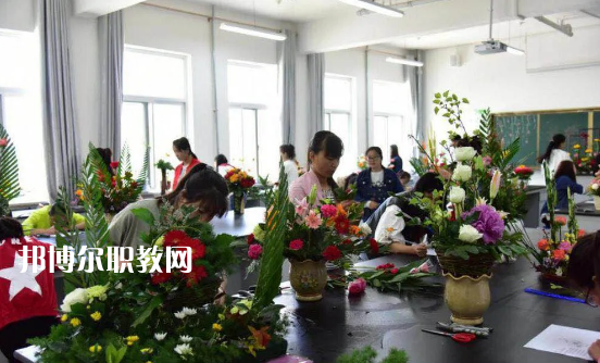 甘肅省臨夏州職業(yè)技術(shù)學(xué)校怎么樣、好不好