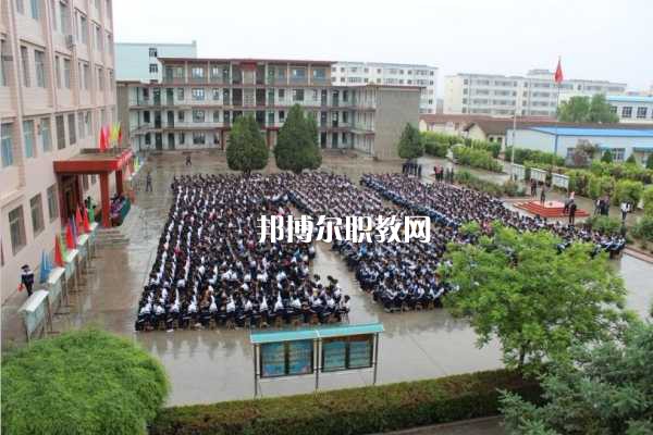 西峰職業(yè)中等專業(yè)學(xué)校2022年報(bào)名條件、招生要求、招生對(duì)象