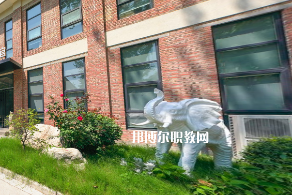 西安萬象職業(yè)中學(xué)2022年報名條件、招生要求、招生對象