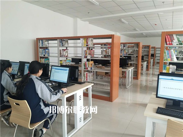 廊坊電子信息工程學(xué)校2022年報名條件、招生要求、招生對象